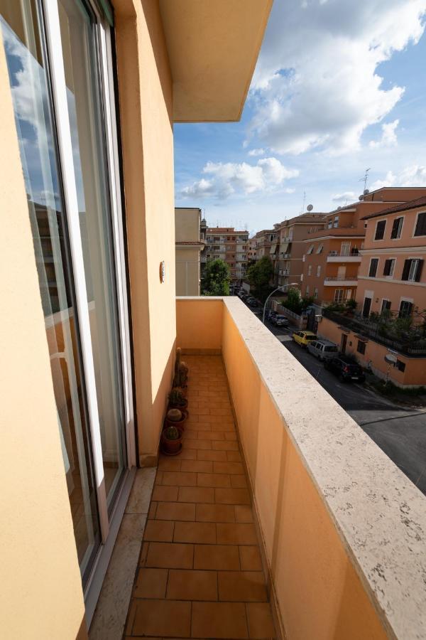 Appartamento Odescalchi A Monteverde โรม ภายนอก รูปภาพ